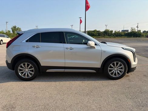 Used 2021 Cadillac XT4 Premium Luxury w/ Sun And Sound Package AWD/4WD image 8