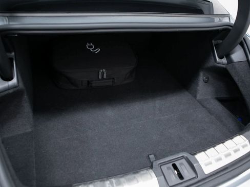 Certified 2024 Porsche Taycan GTS image 32