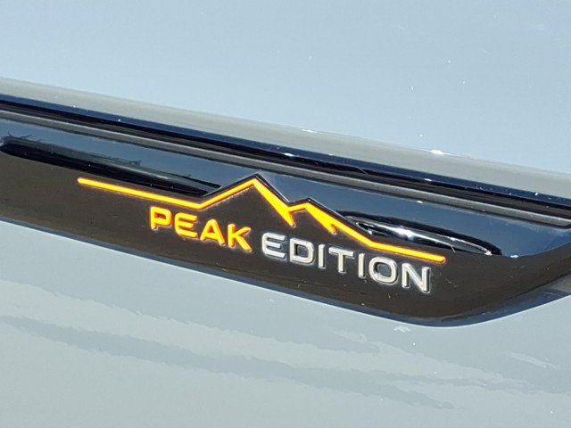 Certified 2024 Volkswagen Atlas Peak Edition SE AWD/4WD image 14