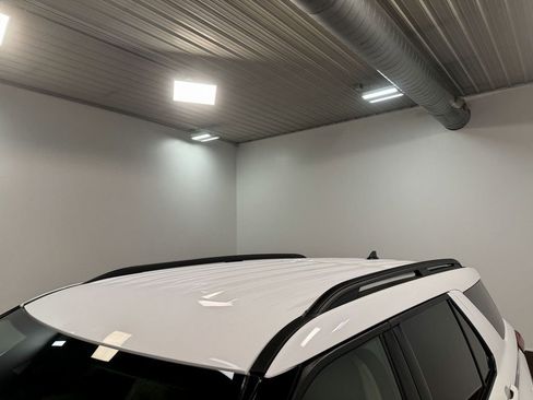 Used 2023 Ford Explorer XLT w/ Equipment Group 202A image 42