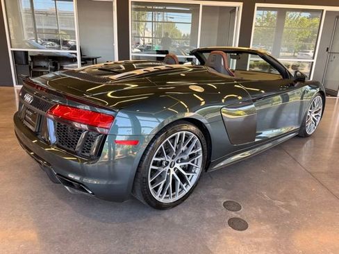 Used 2018 Audi R8 V10 plus AWD/4WD image 11