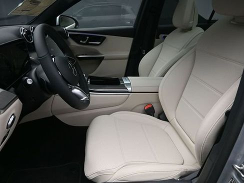 New 2026 Mercedes-Benz GLC 300 image 18