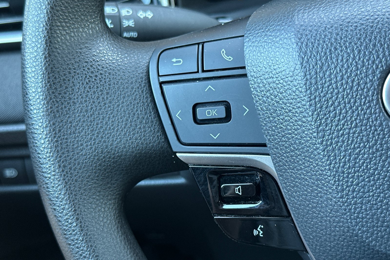 Certified 2025 Toyota Camry LE FWD image 27
