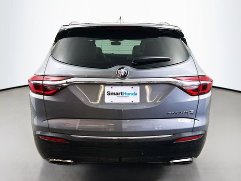 Used 2019 Buick Enclave Essence image 4
