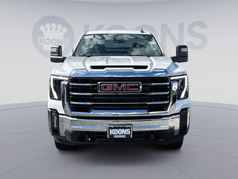 New 2025 GMC Sierra 2500 SLE image 11