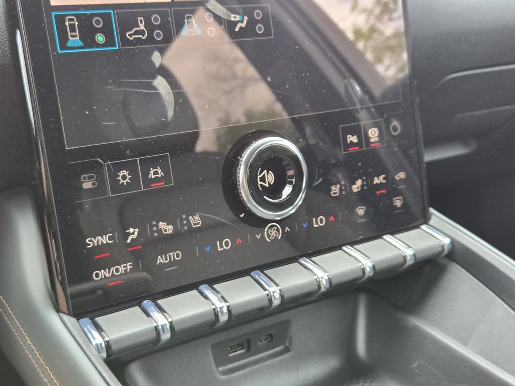 New 2027 GMC Terrain AT4 w/ Convenience Package III AWD/4WD image 14