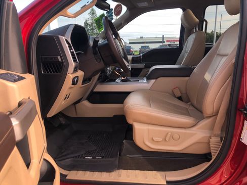 Used 2020 Ford F150 Lariat w/ Equipment Group 502A Luxury AWD/4WD image 28