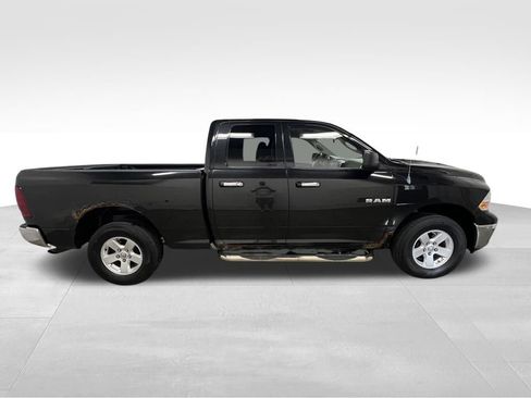 Used 2009 Dodge Ram 1500 Truck SLT AWD/4WD image 3