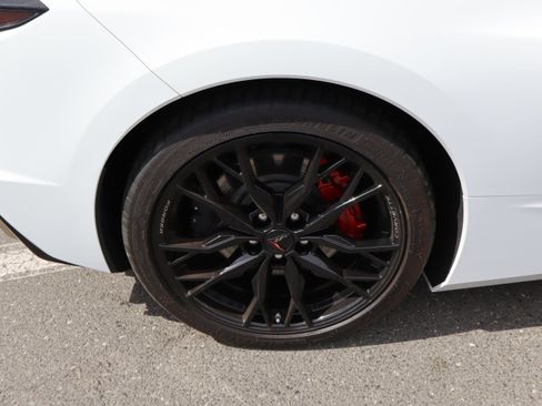 Used 2023 Chevrolet Corvette Stingray Premium Conv w/ Z51 Performance Package image 35