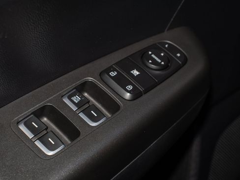 Used 2021 Kia Sportage LX image 25