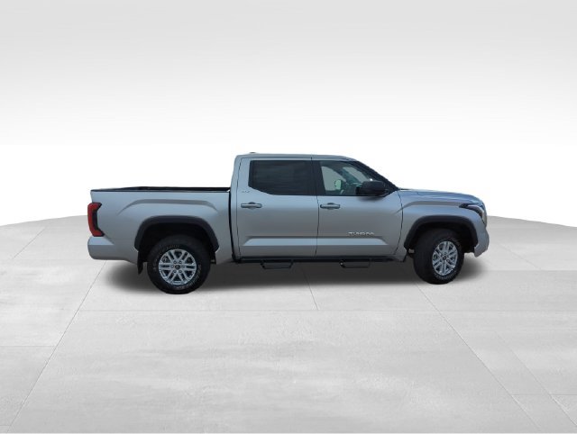 Used 2024 Toyota Tundra SR5 w/ SR5 Premium Package AWD/4WD image 8