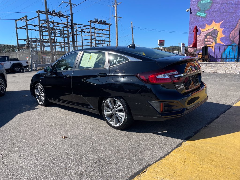 Used 2018 Honda Clarity Plug-In Hybrid image 3