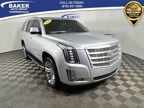 Used 2019 Cadillac Escalade Premium Luxury w/ LPO, Radiant Package image 2