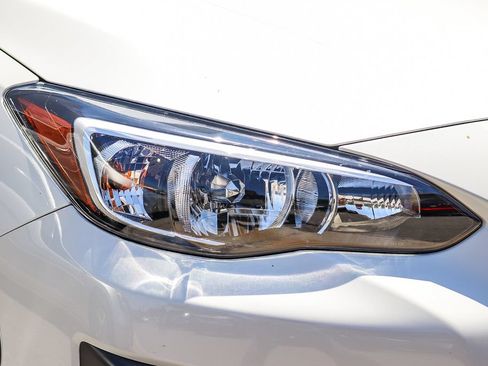 Used 2023 Subaru Crosstrek 2.5i Sport AWD/4WD image 9