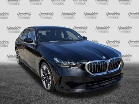 Certified 2026 BMW 540i xDrive image 2