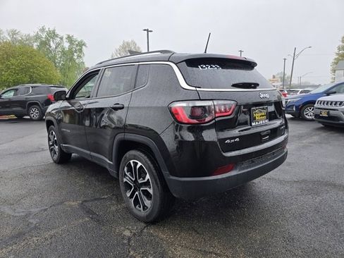 Used 2022 Jeep Compass Limited image 5