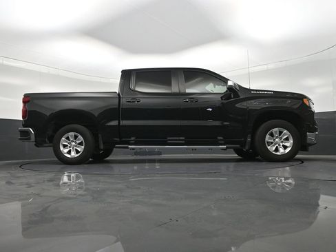 Used 2023 Chevrolet Silverado 1500 LT RWD image 29