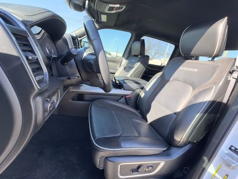 Used 2023 RAM 1500 Laramie image 13