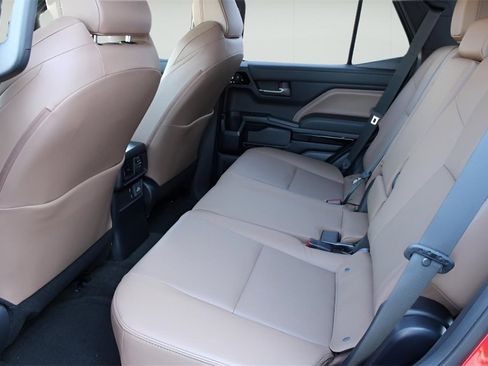 Certified 2025 Toyota 4Runner Limited image 20