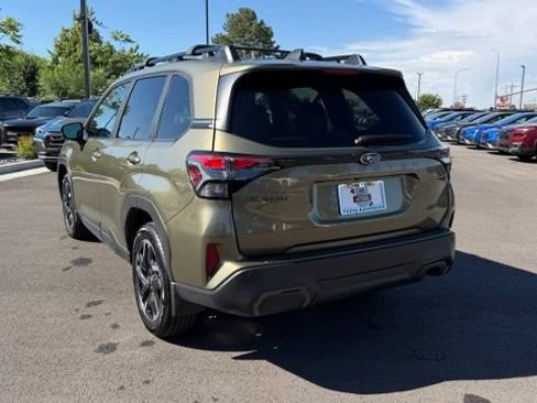Used 2026 Subaru Forester Limited AWD/4WD image 3