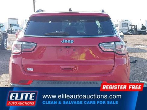Used 2018 Jeep Compass Limited w/ Navigation Group image 31