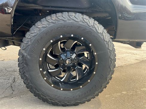 Used 2014 Ford F350 Lariat w/ Chrome Package image 34