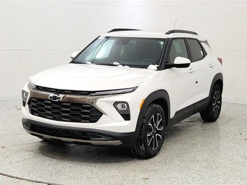 New 2026 Chevrolet TrailBlazer ACTIV w/ Convenience Package image 4