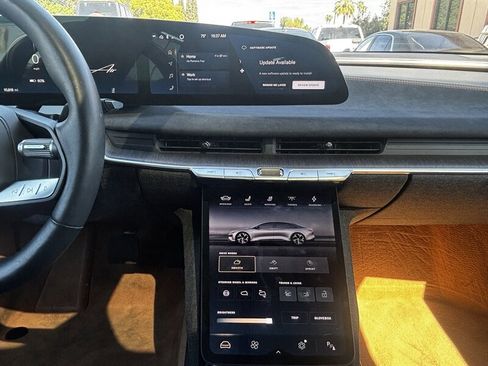 Used 2022 Lucid Air Grand Touring image 22