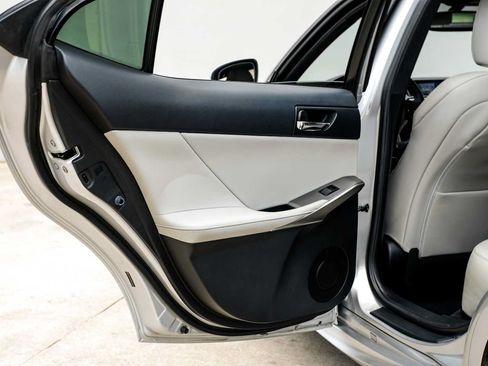 Used 2014 Lexus IS 250 w/ F-Sport Package RWD image 44