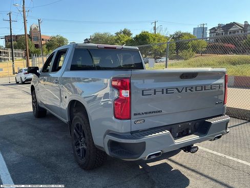 Used 2025 Chevrolet Silverado 1500 RST w/ Z71 Off-Road Package AWD/4WD image 4