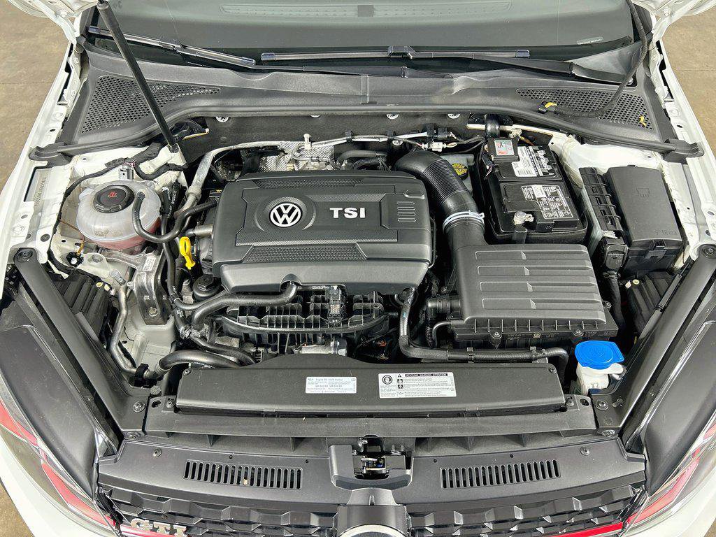 Used 2018 Volkswagen GTI Autobahn FWD image 32