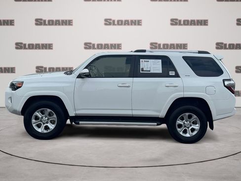 Used 2023 Toyota 4Runner SR5 Premium w/ Moonroof Package AWD/4WD image 2