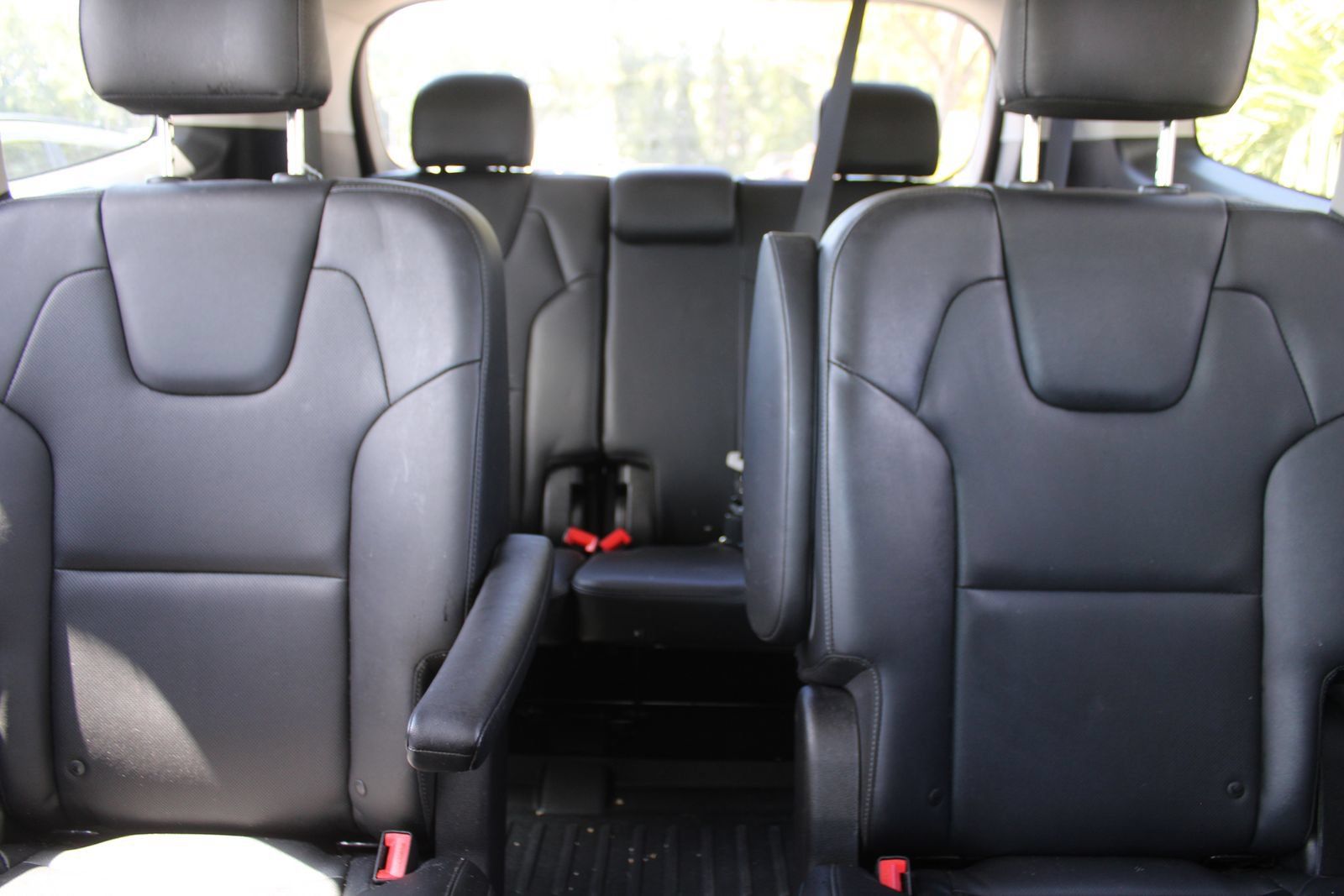 Certified 2023 Kia Telluride S w/ S Sunroof Package AWD/4WD image 56