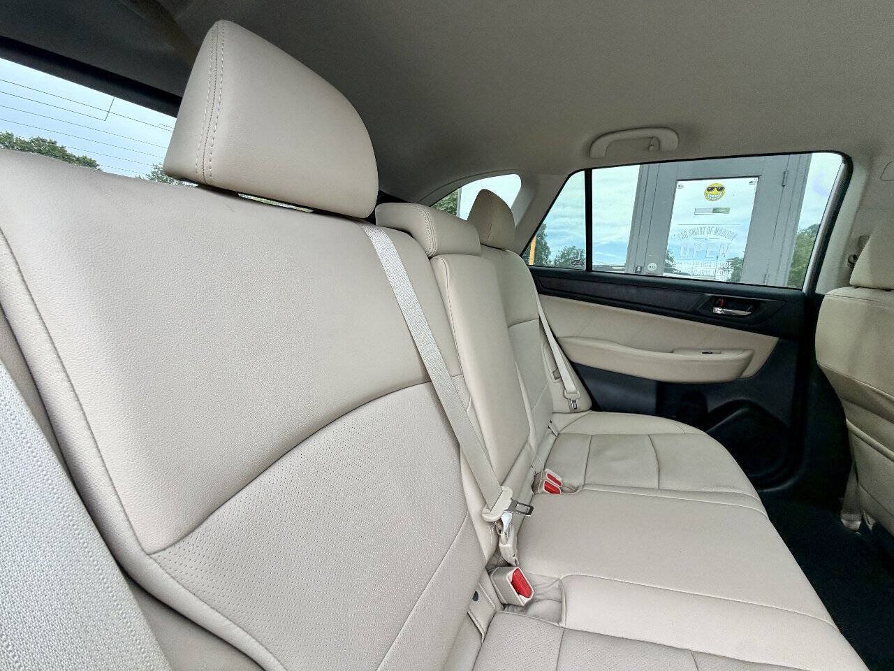 Used 2019 Subaru Outback 2.5i Limited AWD/4WD image 21
