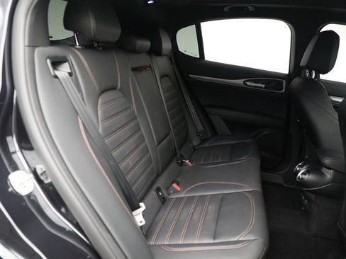 New 2025 Alfa Romeo Stelvio Sprint image 25