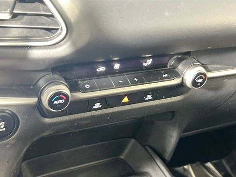 Used 2023 MAZDA CX-30 AWD 2.5 S w/ Select Package image 15