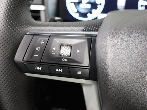 Used 2025 Mitsubishi Outlander SEL AWD/4WD image 40