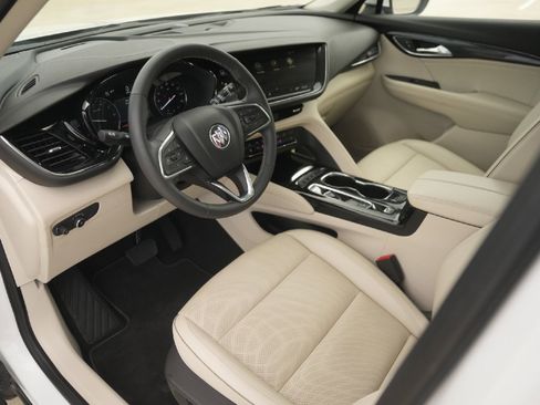 Used 2023 Buick Envision Essence image 8