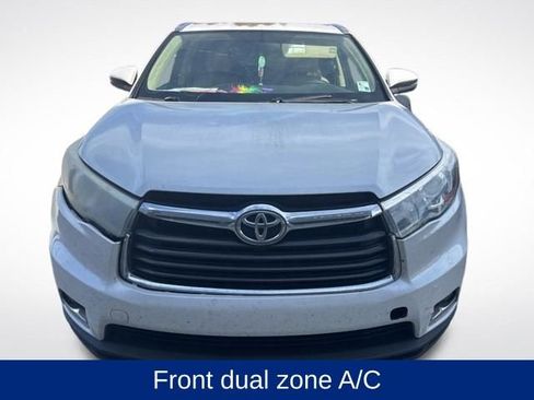 Used 2015 Toyota Highlander Limited image 3