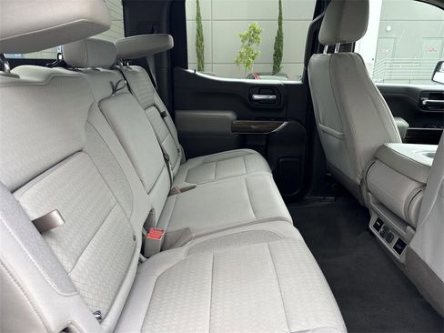 Used 2020 Chevrolet Silverado 1500 RST image 24