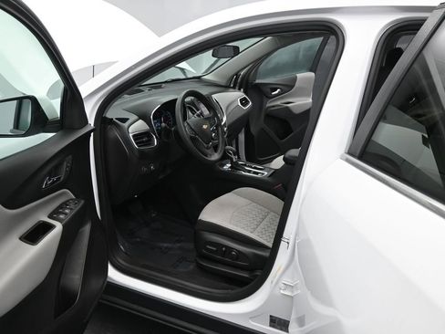 Used 2024 Chevrolet Equinox LT image 13