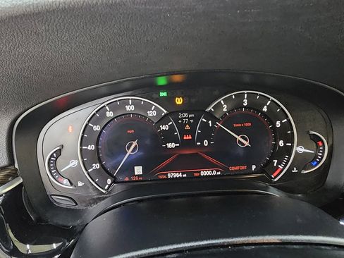 Used 2018 BMW 530i image 32