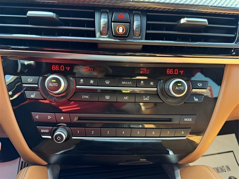 Used 2019 BMW X6 xDrive35i w/ M Sport Package AWD/4WD image 53
