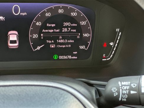 Certified 2025 Honda Accord LX image 29