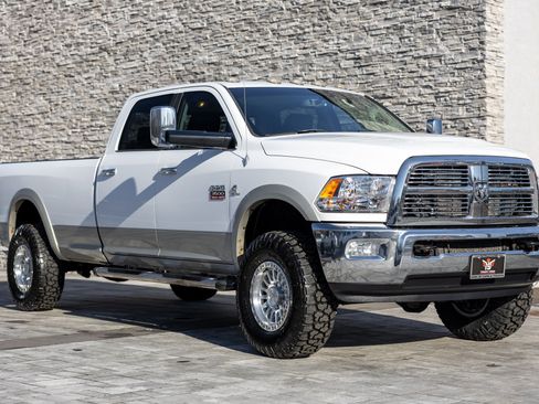 Used 2010 Dodge Ram 3500 Truck Laramie w/ Trailer Tow Group image 7