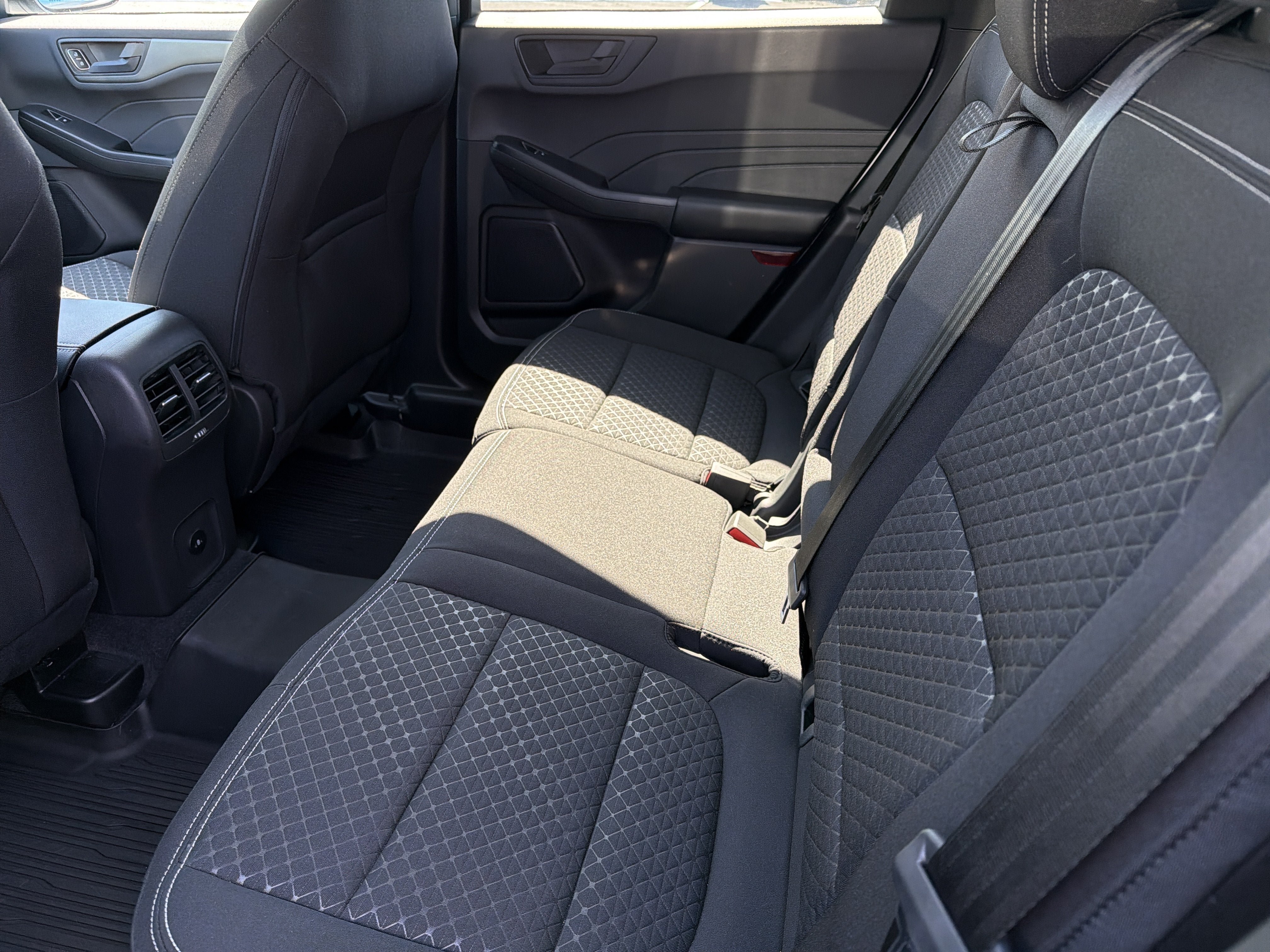 Used 2023 Ford Escape Active AWD/4WD image 22