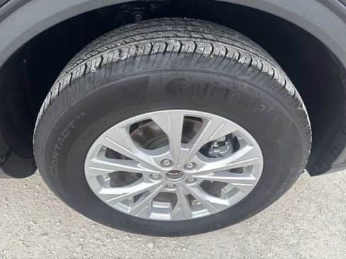 Used 2025 Ford Escape Active AWD/4WD image 25