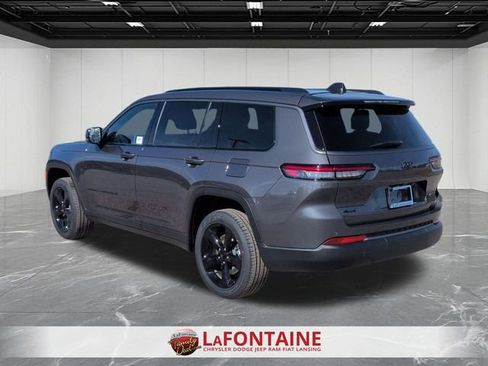 New 2026 Jeep Grand Cherokee L Limited w/ Limited Altitude Package AWD/4WD image 3