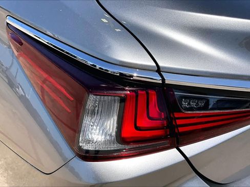 Used 2019 Lexus ES 350 FWD image 29