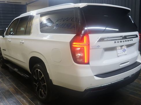 Used 2023 Chevrolet Suburban LS w/ Driver Alert Package image 6